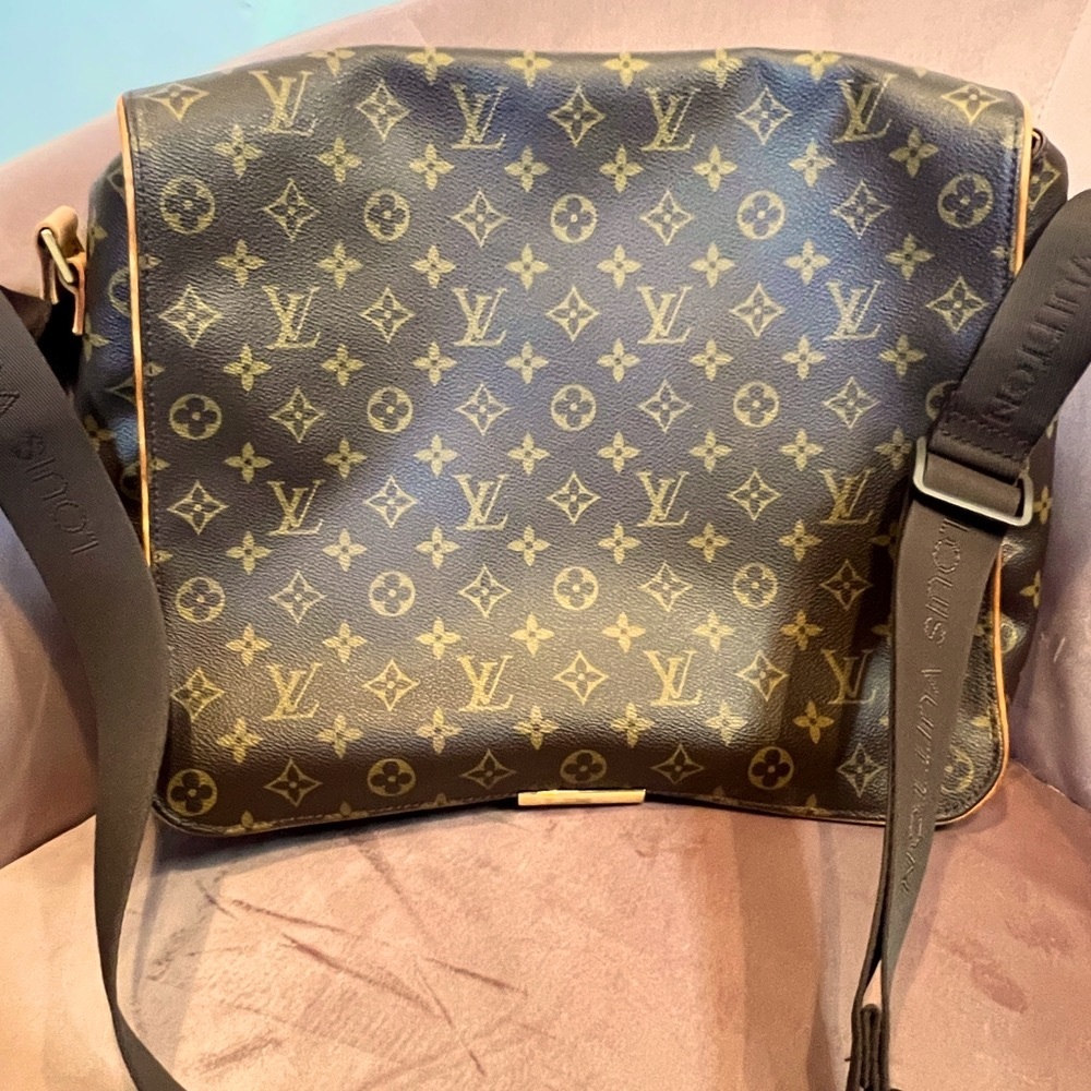 Louis Vuitton Abbesses Monogram Messenger Bag With Certificate of Authenticit